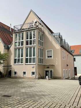 Foto - Wohnung zum Kaufen in Regenstauf 205.000,00 € 70.41 m²