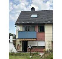 Haus zum Kaufen in Naila 133.000,00 € 134 m²