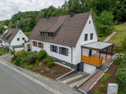 Foto - Haus zum Kaufen in Lüdenscheid 298.000,00 € 101 m²