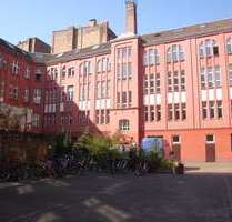 Büro in Berlin 5.635,00 € 313 m²