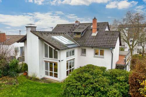 Foto - Haus zum Kaufen in Wiesbaden 825.000,00 € 128 m²