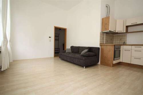 Foto - Wohnung zum Mieten in Plauen 220,00 € 32.31 m²