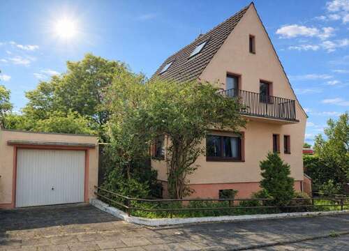 Foto - Haus zum Kaufen in Bonn-Hardtberg 338.000,00 € 78 m²