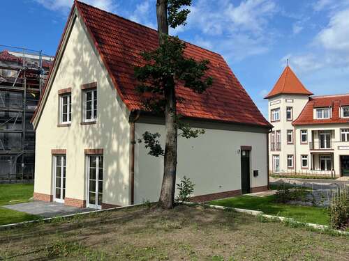 Foto - Haus zum Mieten in Beelitz 2.070,00 € 137.7 m²