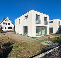 Haus zum Kaufen in Salem 910.000,00 € 182 m²