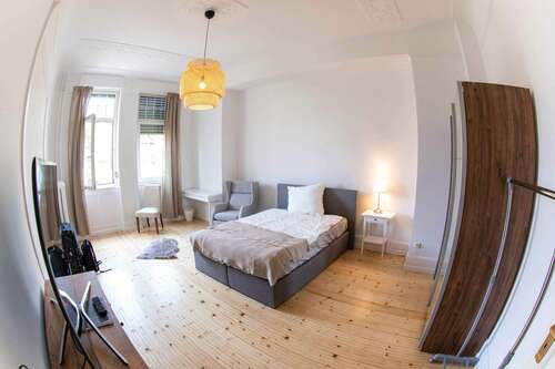 Foto - WG-Zimmer in Frankfurt am Main 700,00 € 24 m²
