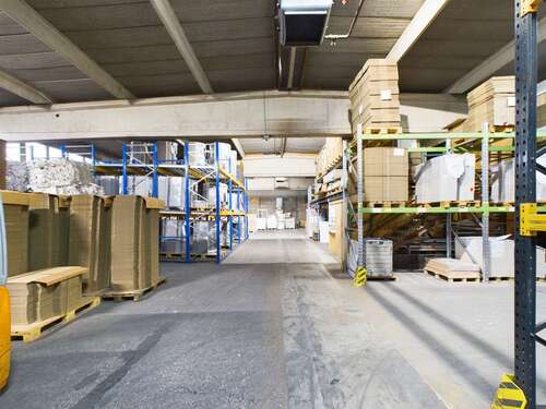 Foto - Halle in Pirmasens 650.000,00 € 2335 m²