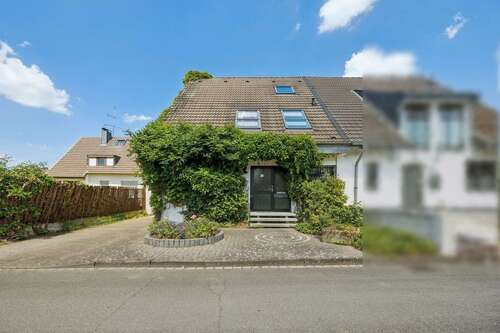 Foto - Haus zum Kaufen in Kaarst-Stadtmitte 530.000,00 € 150 m²