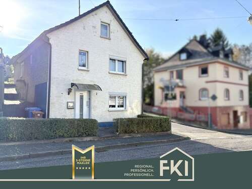 Foto - Haus zum Kaufen in Kirchen 149.000,00 € 135 m²