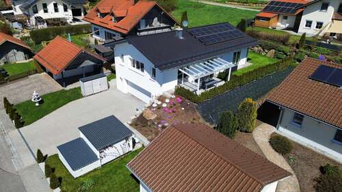 Foto - Haus zum Kaufen in Böbrach 520.000,00 € 120 m²