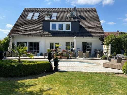 Foto - Haus zum Kaufen in Gevelsberg 719.000,00 € 320 m²