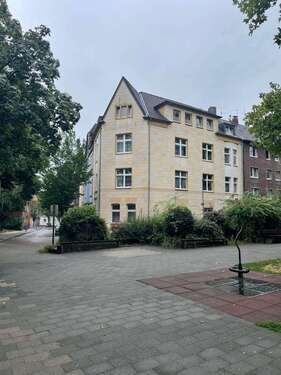 Foto - Haus zum Kaufen in Oberhausen 495.000,00 € 440 m²