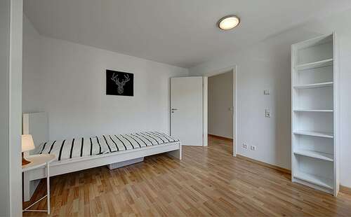 Foto - WG-Zimmer in Stuttgart 435,00 € 13 m²