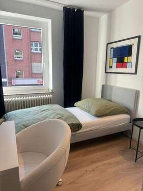 Foto - WG-Zimmer in Düsseldorf 699,00 € 15 m²