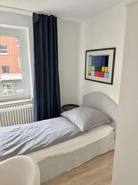 Foto - WG-Zimmer in Düsseldorf 699,00 € 15 m²