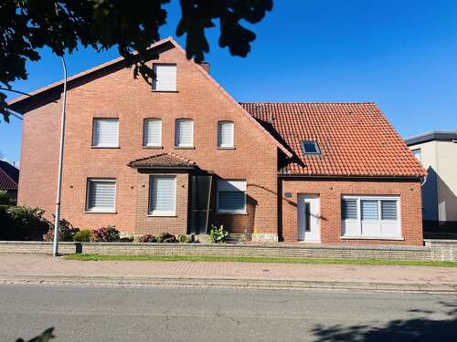 Foto - Haus zum Kaufen in Nordsehl 298.000,00 € 320 m²