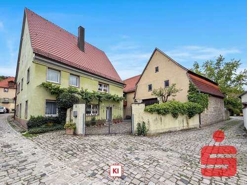 Foto - Haus zum Kaufen in Sommerhausen 439.000,00 € 187 m²
