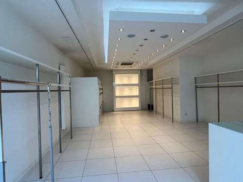 Foto - Einzelhandel in Bad Homburg 3.600,00 € 80 m²