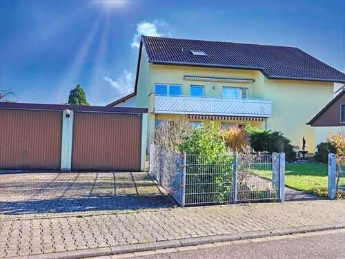 Foto - Haus zum Kaufen in Bad Schönborn 620.000,00 € 223 m²