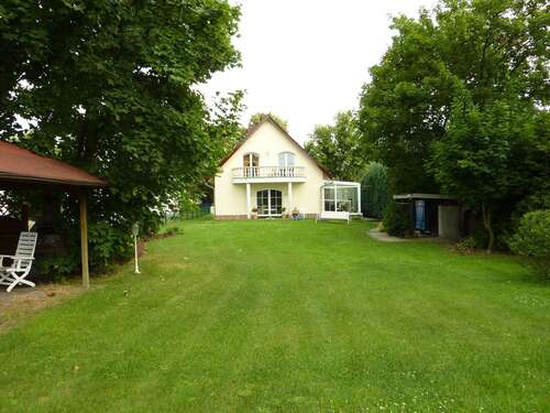 Foto - Haus zum Kaufen in Beeskow 550.000,00 € 130 m²