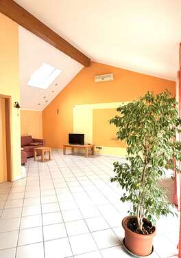 Foto - Haus zum Kaufen in Raunheim 747.000,00 € 292 m²