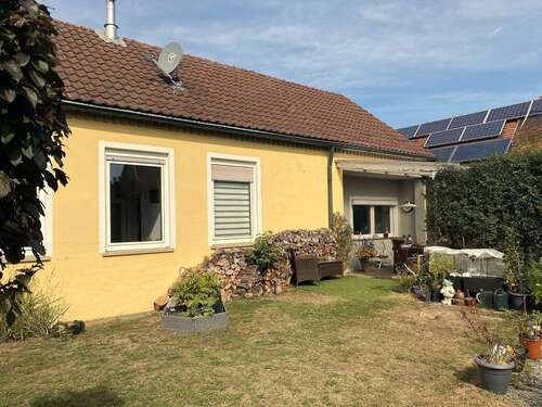 Foto - Haus zum Kaufen in Lichtenau 225.000,00 € 110 m²