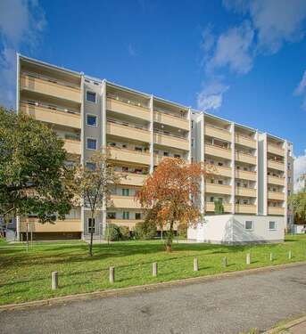 Foto - Wohnung zum Mieten in Dresden 461,66 € 64.12 m²