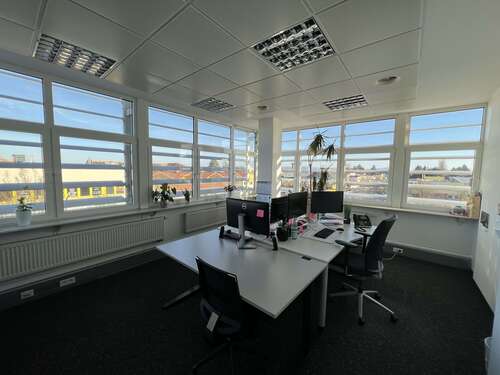 Foto - Büro in Griesheim 1.560,00 € 220 m²