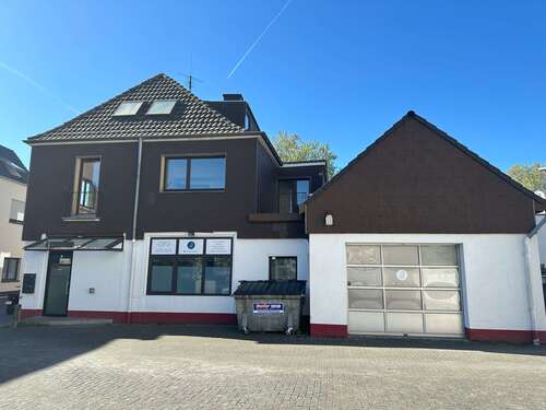 Foto - Haus zum Kaufen in Köln 595.000,00 € 256 m²