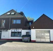 Haus zum Kaufen in Köln 595.000,00 € 256 m²