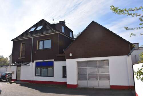 Foto - Haus zum Kaufen in Köln 595.000,00 € 256 m²