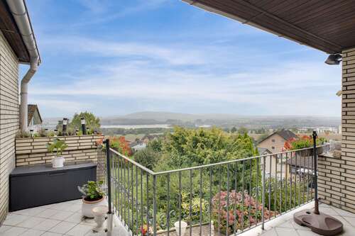 Foto - Haus zum Kaufen in Northeim 395.000,00 € 260 m²