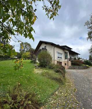 Foto - Haus zum Kaufen in Waldmünchen 245.000,00 € 170 m²