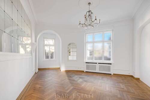 Foto - Haus zum Kaufen in München 9.998.000,00 € 472 m²