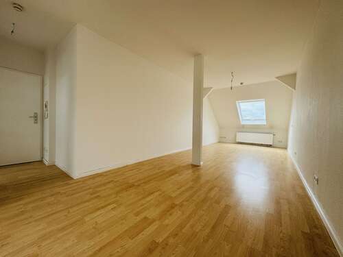 Foto - Wohnung zum Mieten in Leipzig 405,00 € 35.2 m²