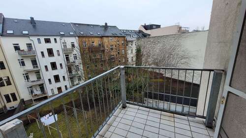 Foto - Wohnung zum Mieten in Chemnitz 225,00 € 53.17 m²