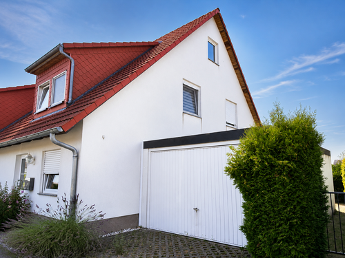 Foto - Haus zum Kaufen in Halle 245.000,00 € 103.24 m²