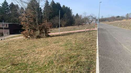 Foto - Grundstück zu verkaufen in Glashütten 289.000,00 € 513 m²
