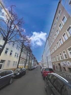 Foto - Wohnung zum Mieten in Halle 580,00 € 81 m²