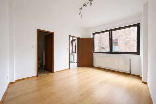 Foto - Wohnung zum Mieten in Frankfurt 400,00 € 25 m²