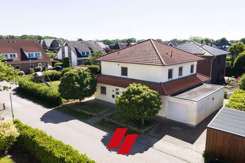 Foto - Haus zum Kaufen in Schwanewede 495.000,00 € 178 m²