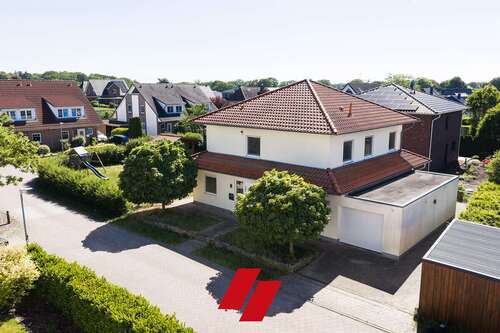Foto - Haus zum Kaufen in Schwanewede 495.000,00 € 178 m²