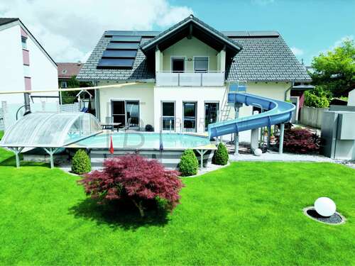 Foto - Haus zum Kaufen in Bernstadt 1.099.000,00 € 217.66 m²