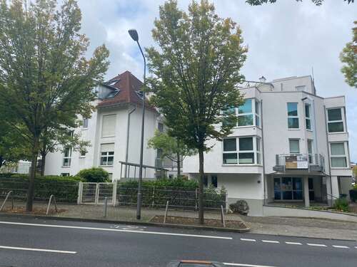 Foto - Wohnung zum Mieten in Hessen - Wiesbaden 950,00 € 74 m²