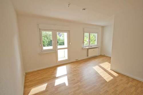 Foto - Wohnung zum Mieten in Halle (Saale) 265,00 € 30.72 m²