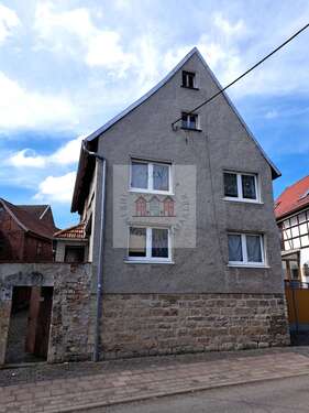 Foto - Haus zum Kaufen in Sondershausen 55.000,00 € 140 m²