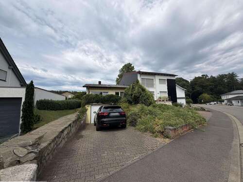 Foto - Haus zum Kaufen in Homburg 288.000,00 € 110 m²