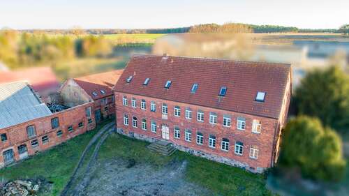 Foto - Wohnung zum Mieten in Kremkau 310,00 € 62.14 m²