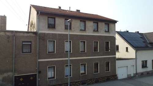 Foto - Haus zum Kaufen in Löderburg 85.000,00 € 274 m²