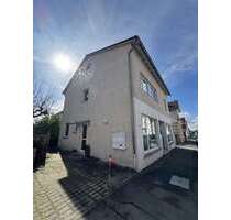 Haus zum Kaufen in Ostfildern 749.000,00 € 300 m²